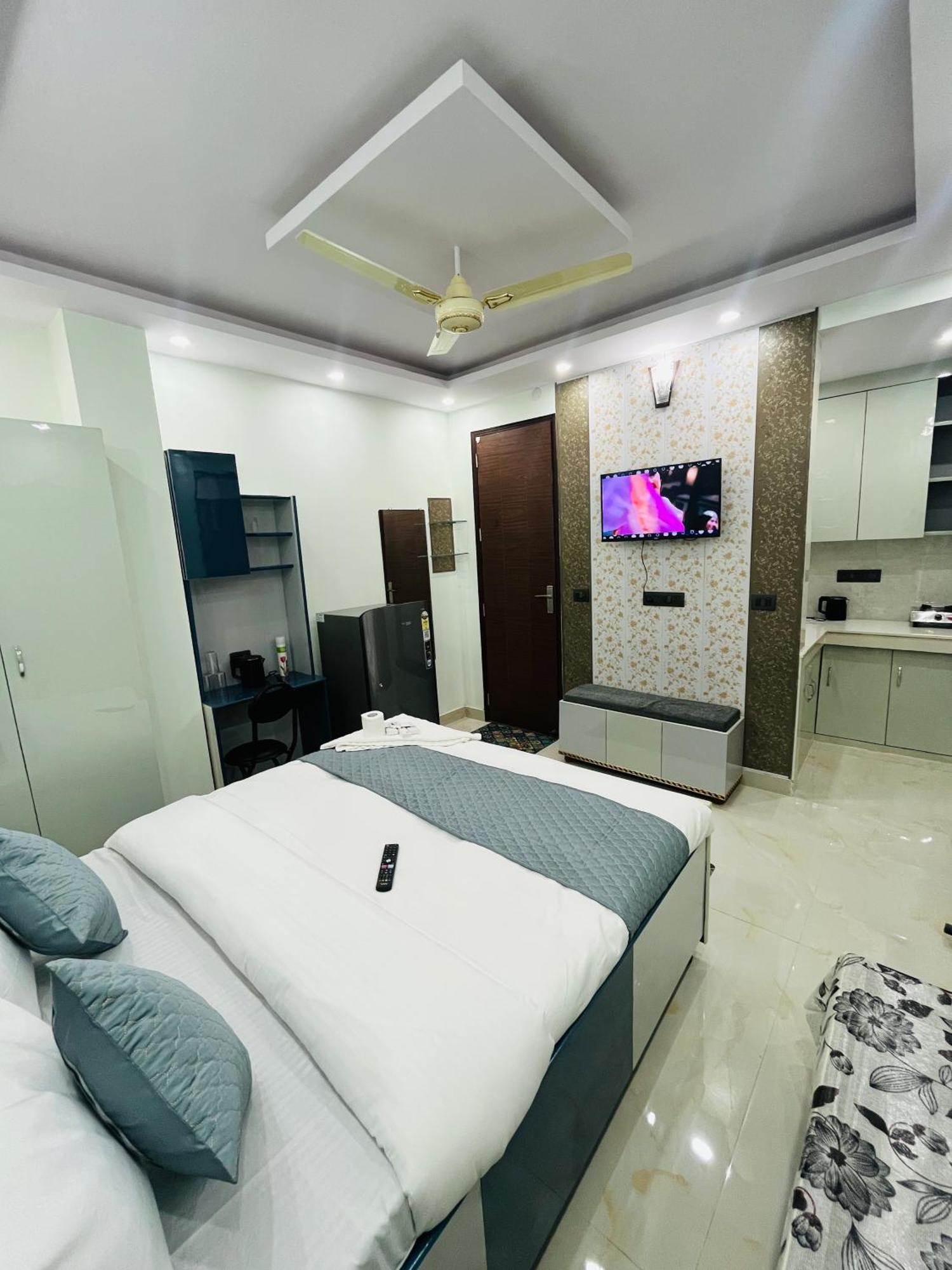 Moonlight With Appartement New Delhi